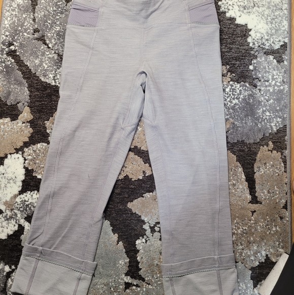 Lululemon Ride on Crop - Picture 9 of 10